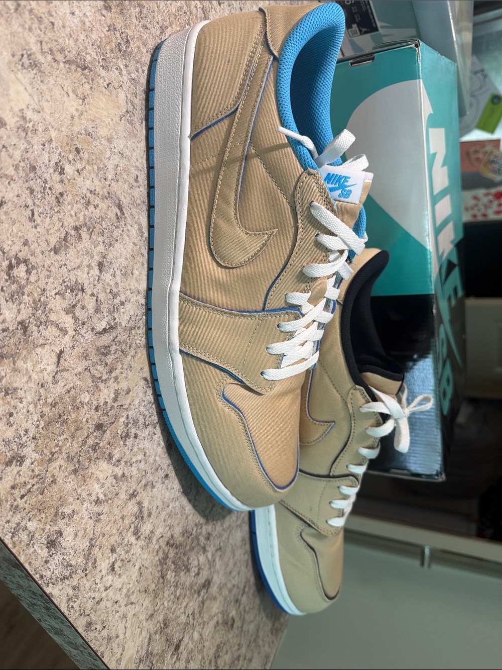 Men’s Nike SB Air Jordan 1 Low QS Desert Rose/Royal Blue